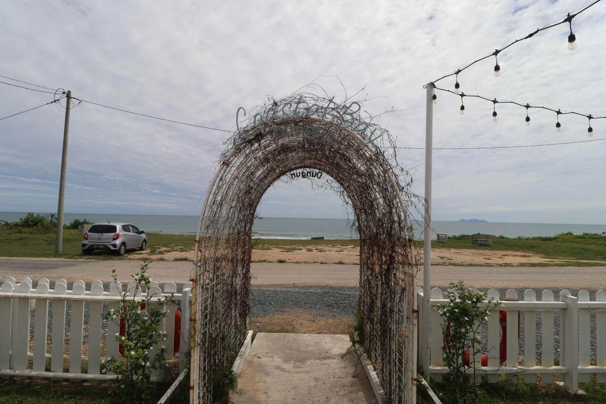 Coastal Bay Dungun Staycation Exterior photo