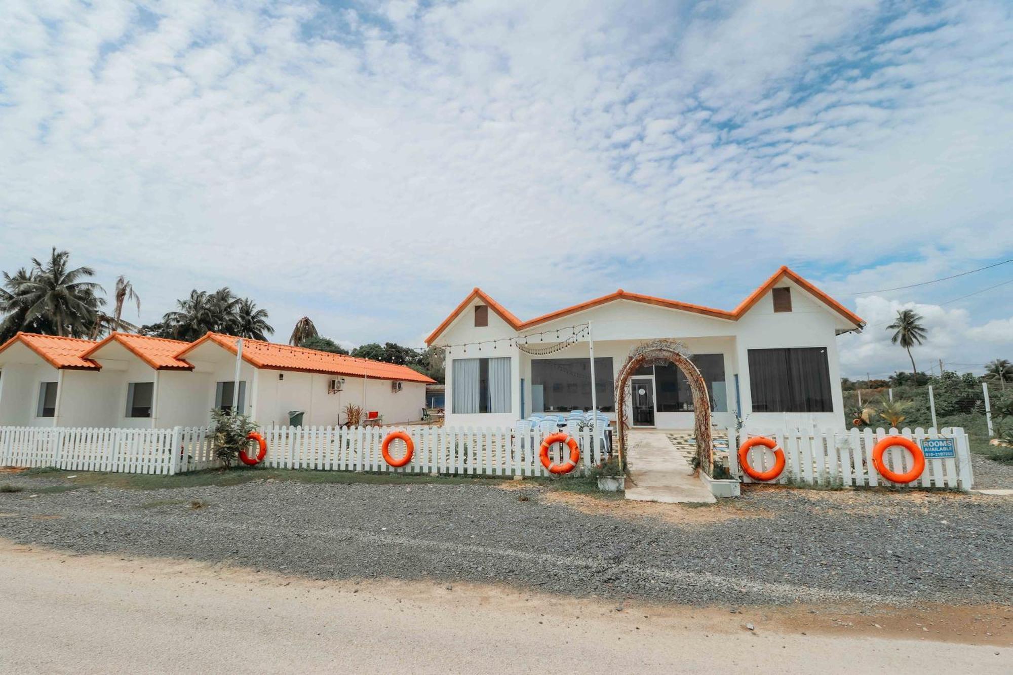 Coastal Bay Dungun Staycation Exterior photo